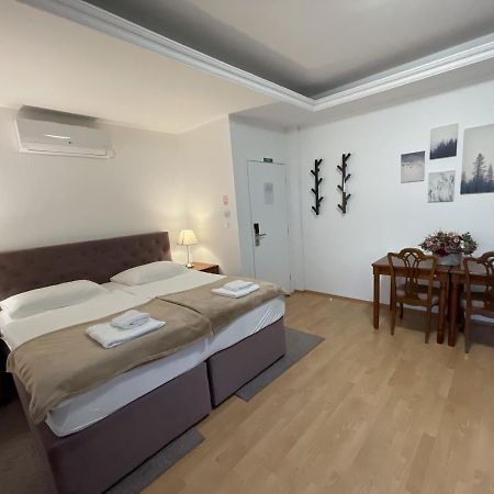 Stella Boutique Rooms Сесвете Экстерьер фото